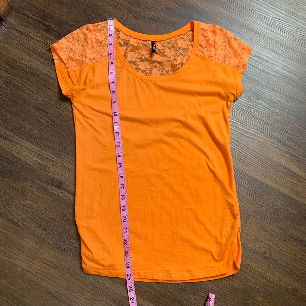 Orange Lace Ruched Tee - Picture 7 of 8